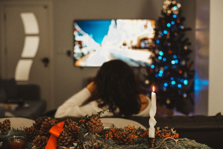 holiday inn express tv guide